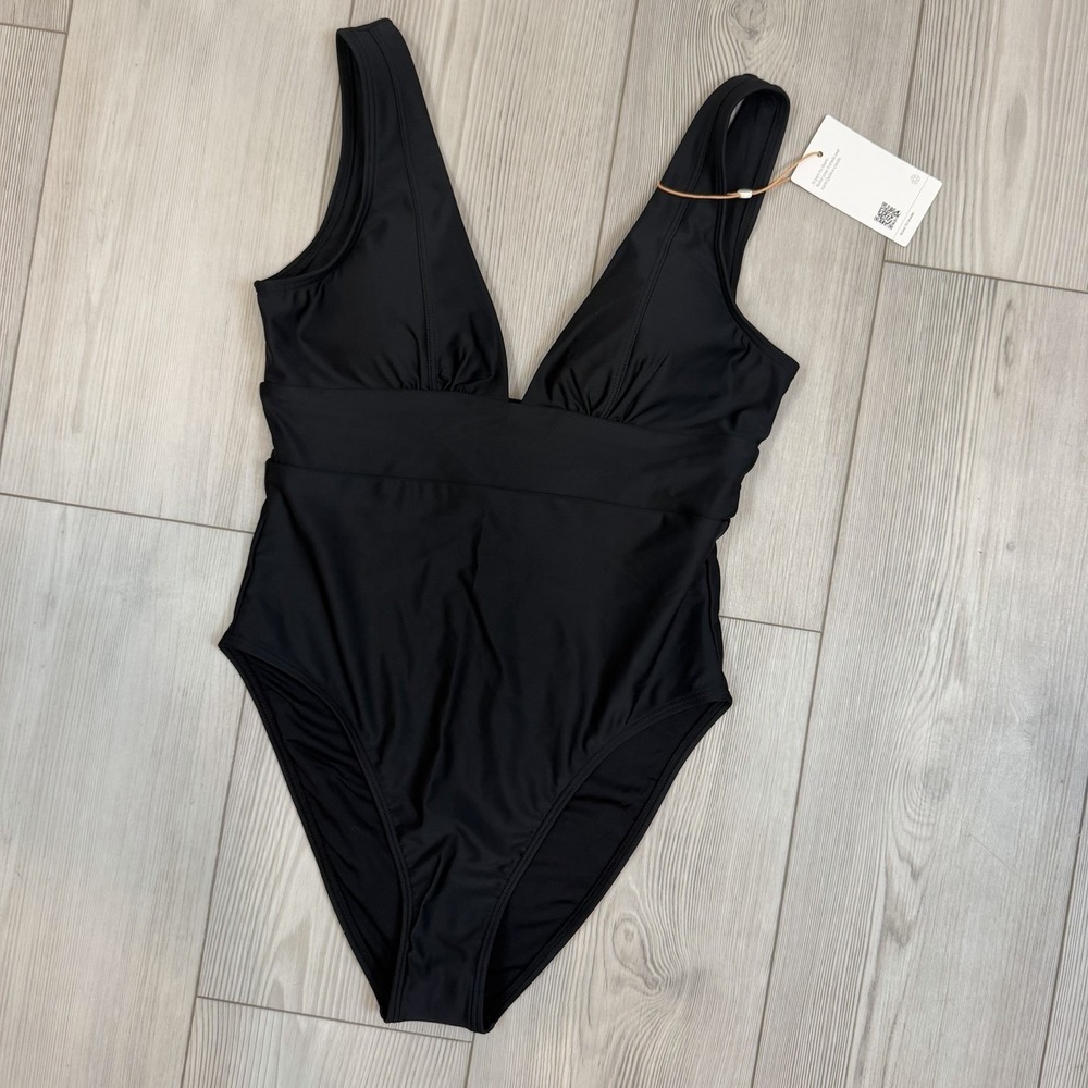 NWT Quince Italian Plunge One-Piece Swimsuit, Large, Black - Picture 3 of 12